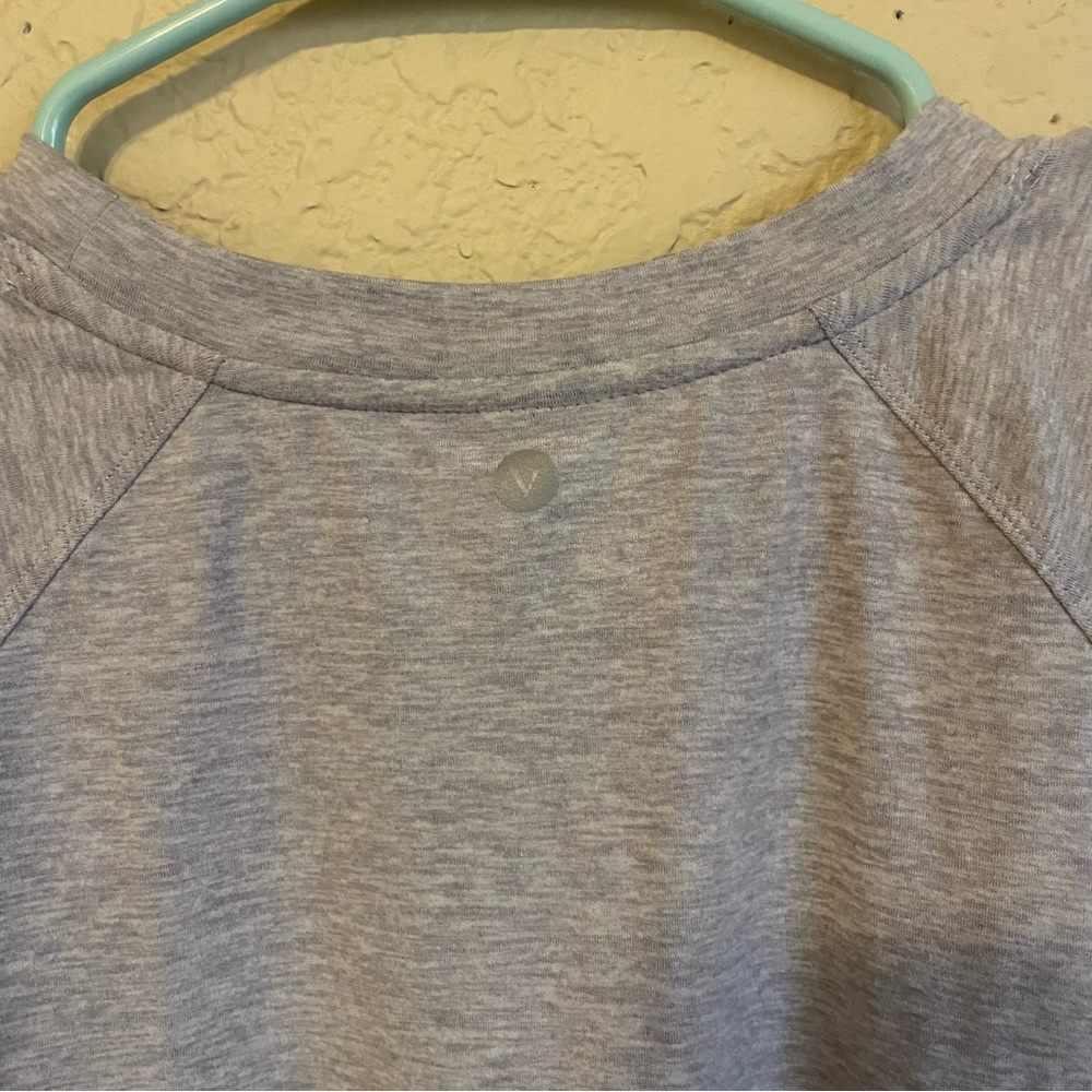 gray top - Picture 5 of 7